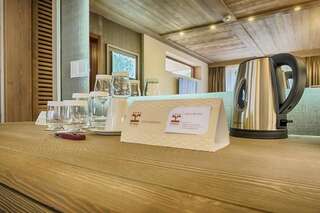 Отель Katarino SPA Hotel Банско Двухместный номер с 1 кроватью или 2 отдельными кроватями и балконом-13